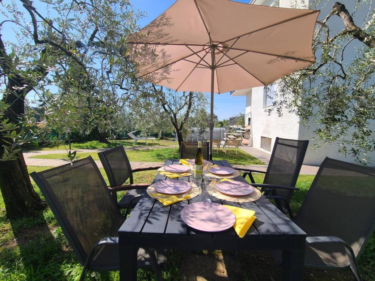 מנרבה דל גארדה App. Mimosa Minerva Holiday Home מראה חיצוני תמונה