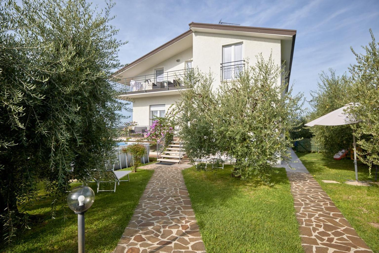מנרבה דל גארדה App. Mimosa Minerva Holiday Home מראה חיצוני תמונה